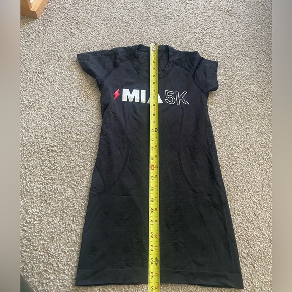Limited edition Lululemon Swiftly tech short sleeve shirt full length MIA 5k - Picture 5 of 5